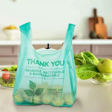 Eco-friendly biodegradable t-shirt plastic bags for grocery and retail use