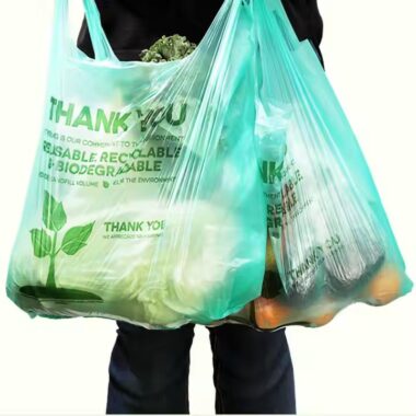 Biodegradable produce bag for supermarket fruits and vegetables