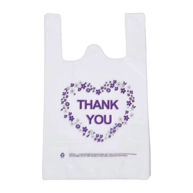 Reusable biodegradable plastic bag made from eco-friendly materials