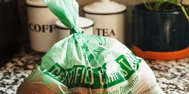 Eco-friendly hot-selling compostable plastic bag (2) High-quality biodegradable plastic bag for retail and grocery use